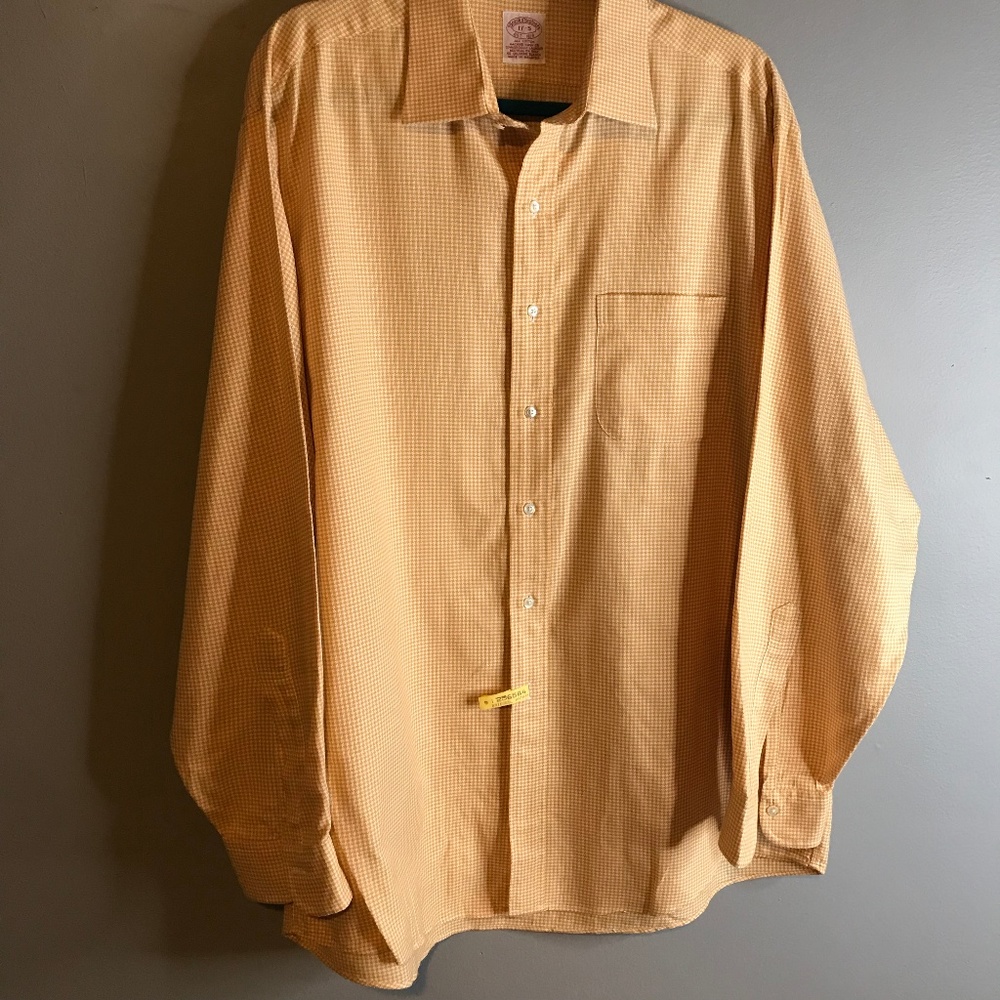 Brooks Brothers Men's size 17 with 35 inch sleeves